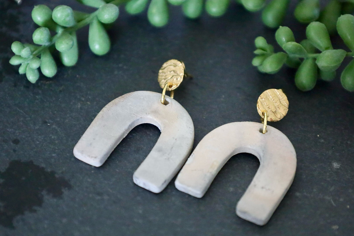 Arched Dangle Earring