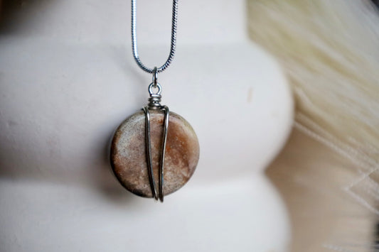 Wire Wrapped Round Necklace