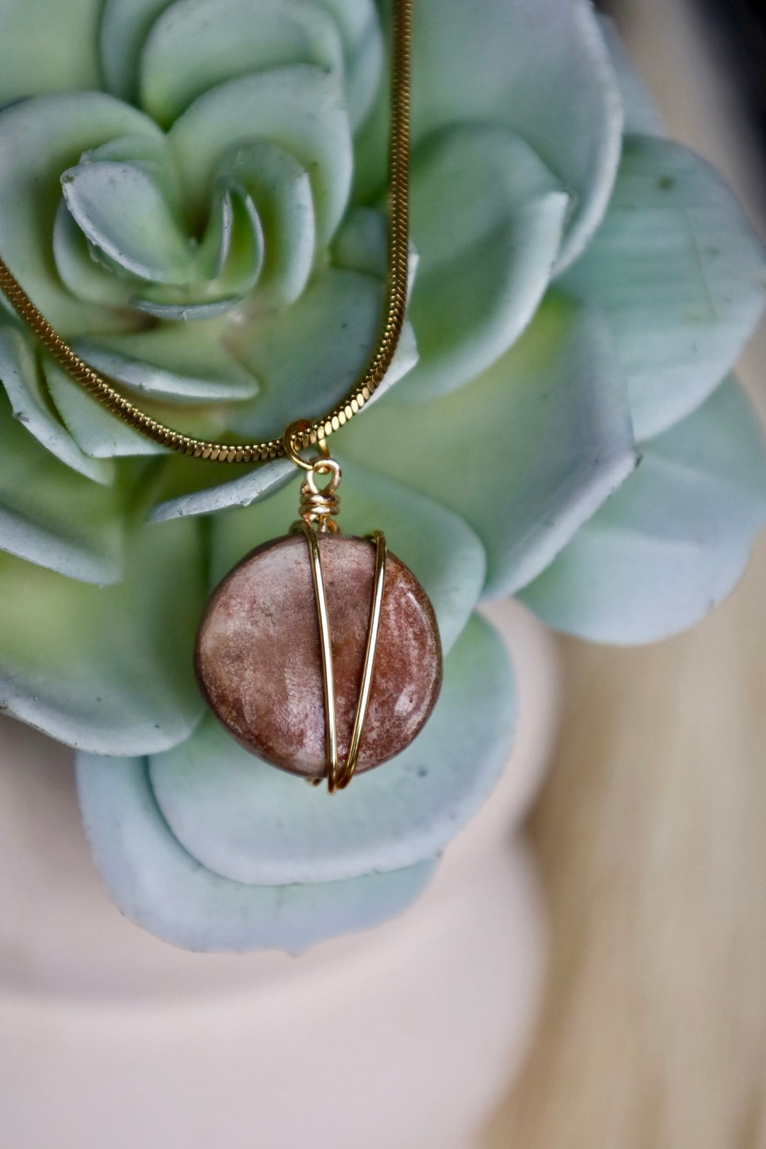 Wire Wrapped Round Necklace
